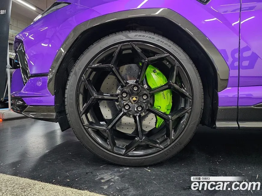 Lamborghini Urus 2024 из KR, фото 6