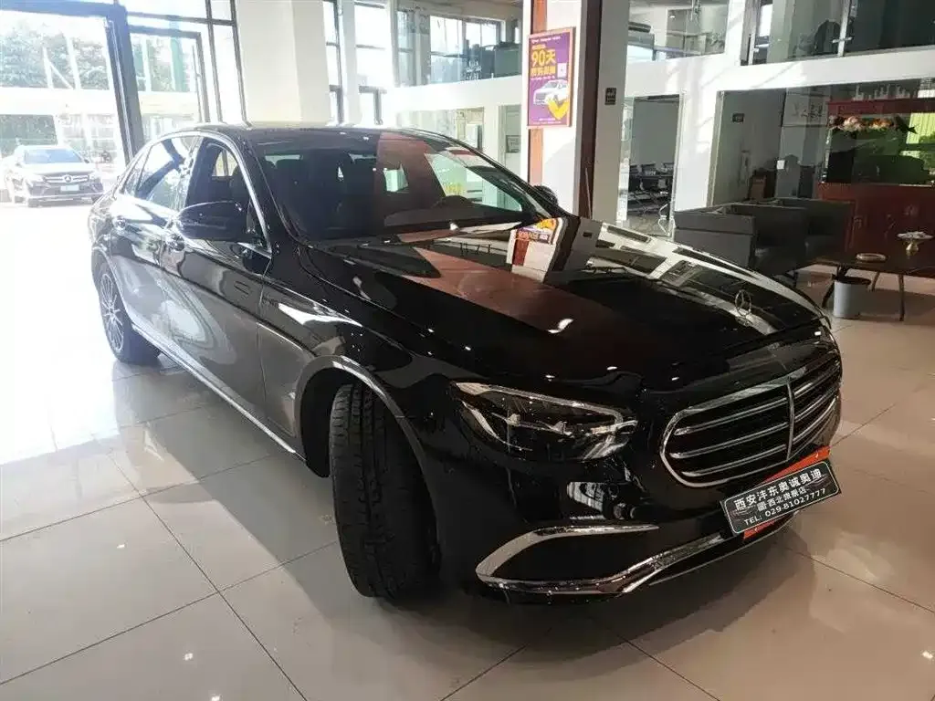 Mercedes-Benz E-Class 2023 из CN, фото 4