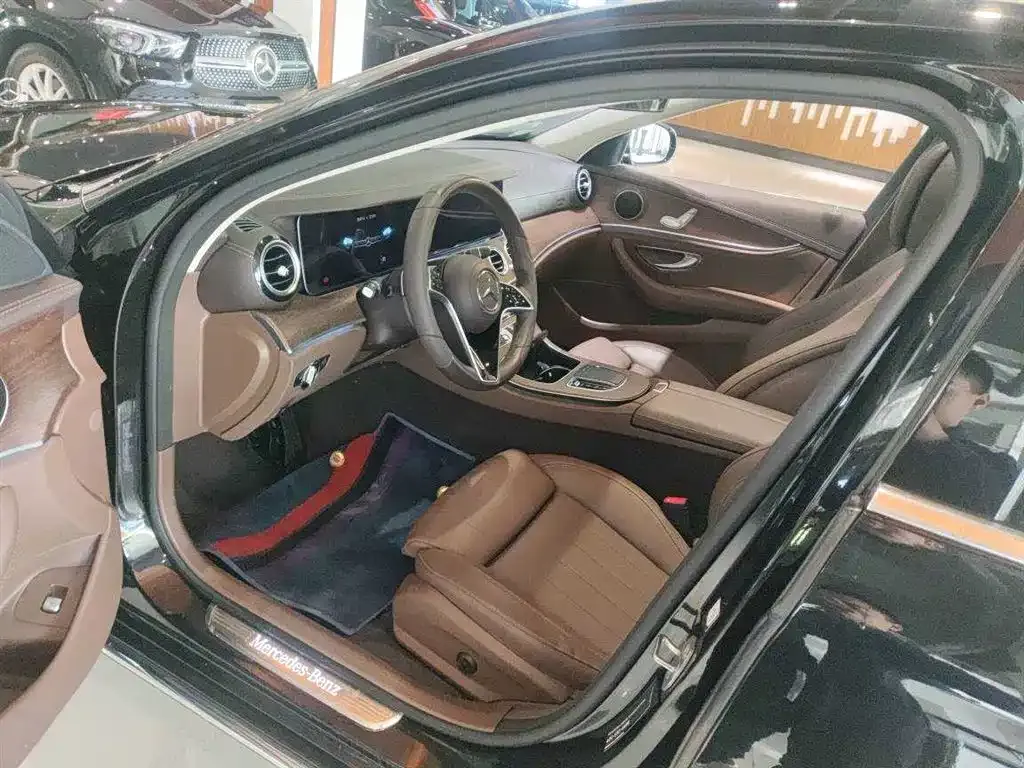Mercedes-Benz E-Class 2023 из CN, фото 5