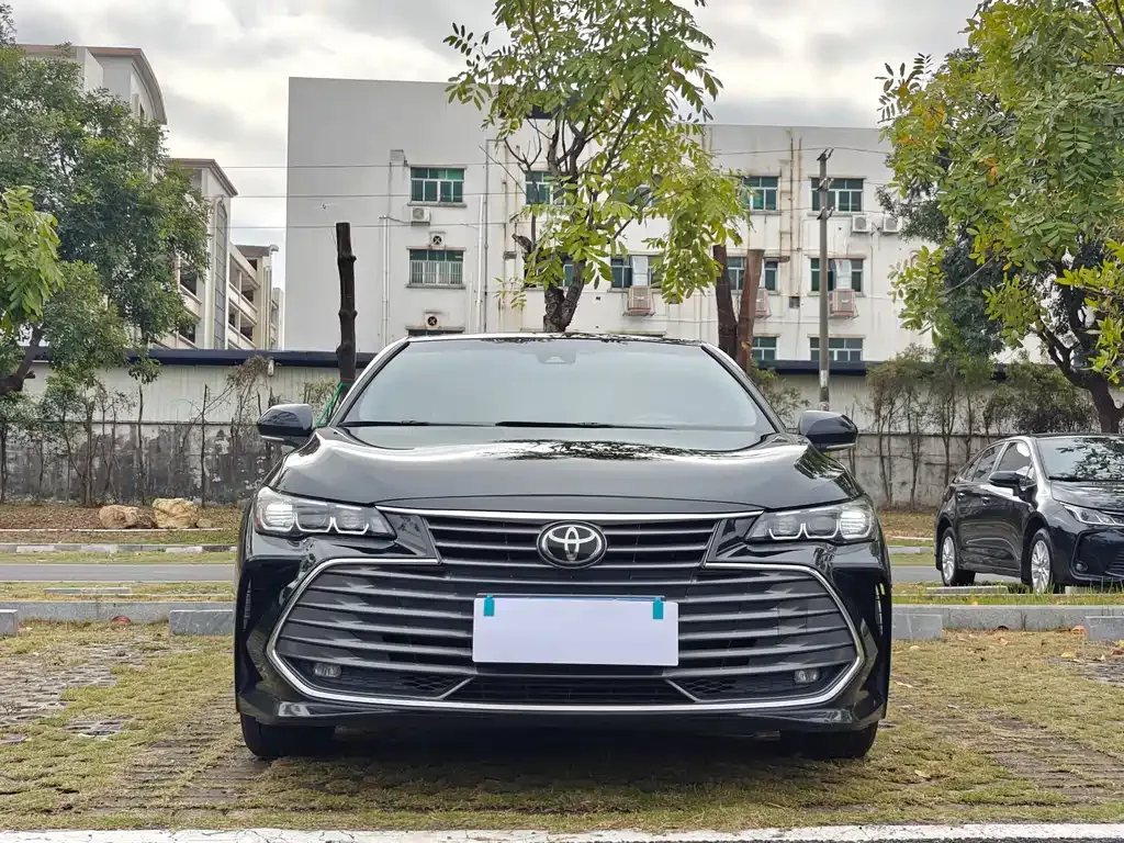 Toyota Avalon 2021 из CN, фото 3