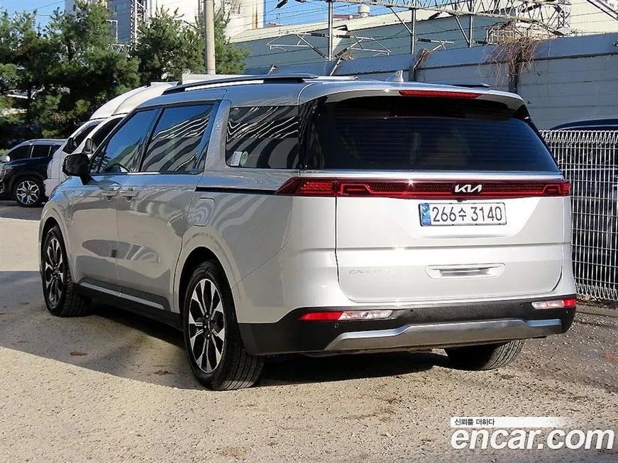 Kia Carnival 2022 из KR, фото 2