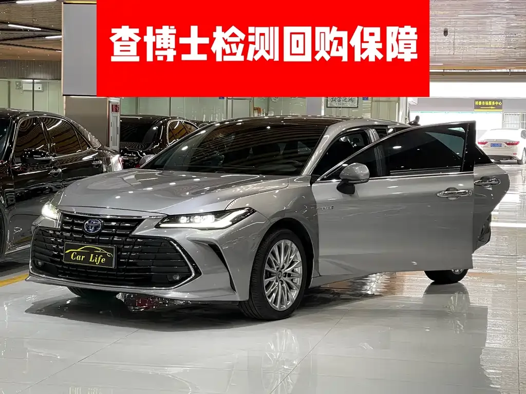 Toyota Avalon 2023 из CN, фото 1