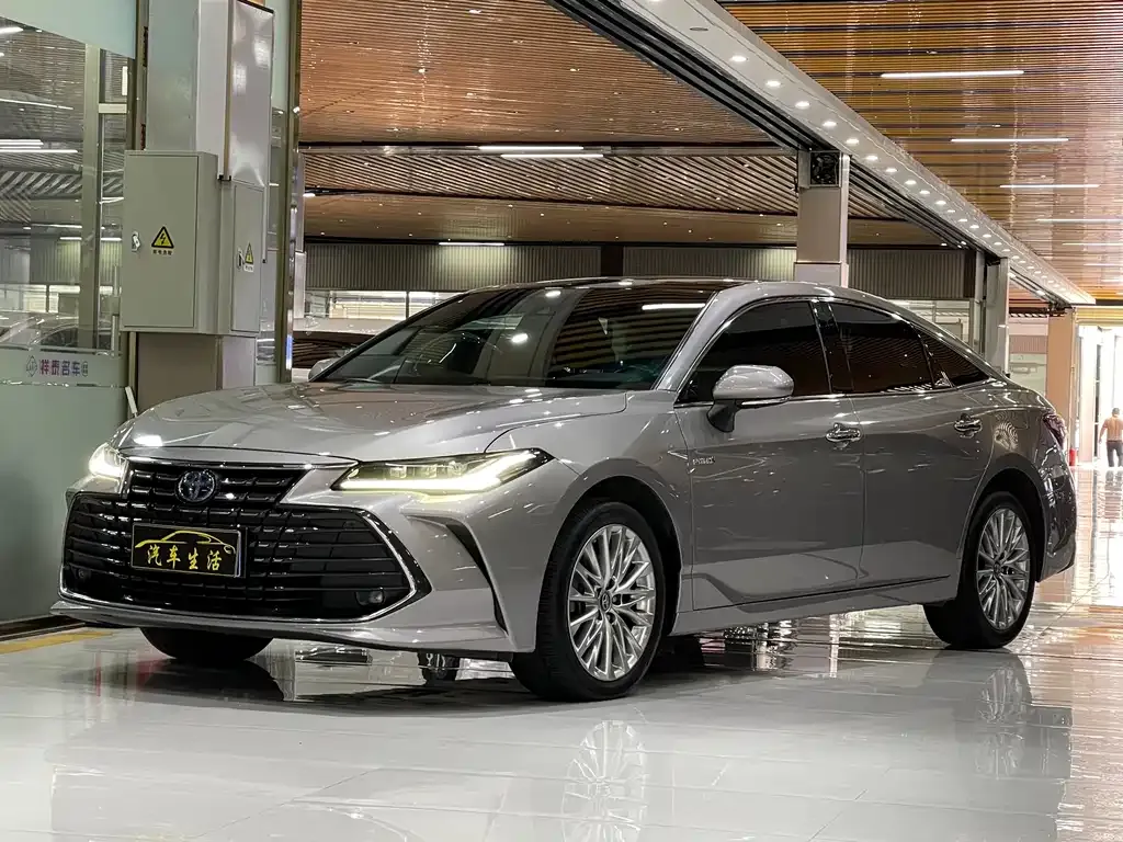 Toyota Avalon 2023 из CN, фото 4
