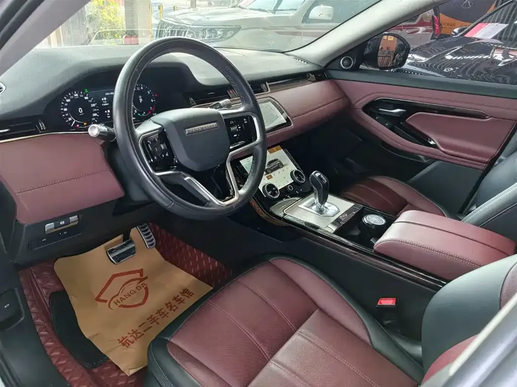 Land Rover Evoque 2023 из CN, фото 7