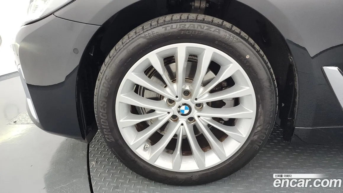 BMW 5-Series 2021 из KR, фото 5