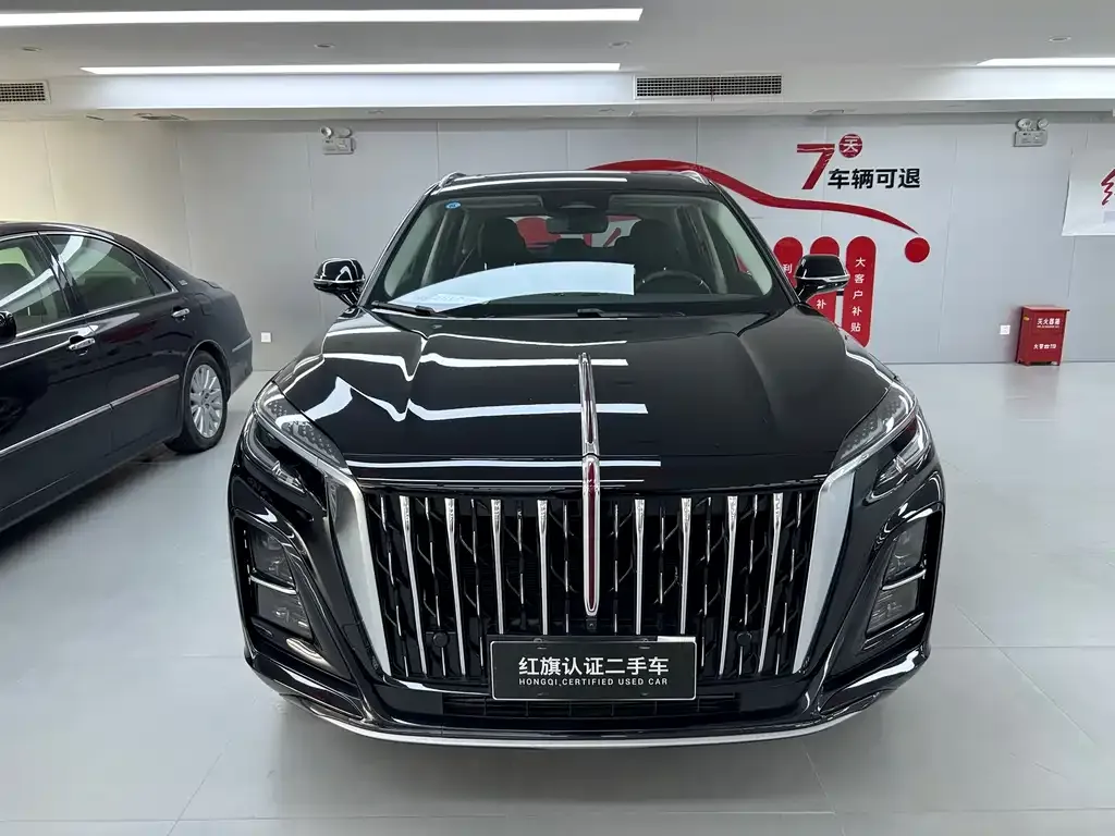 Hongqi HS3 PHEV — фото 2