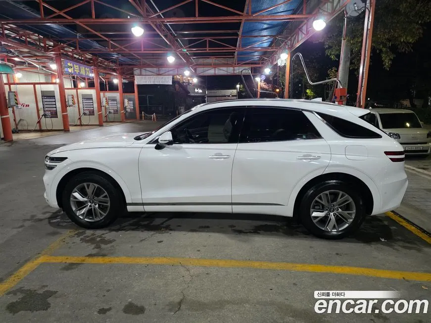 Genesis GV70 2024 из KR, фото 3