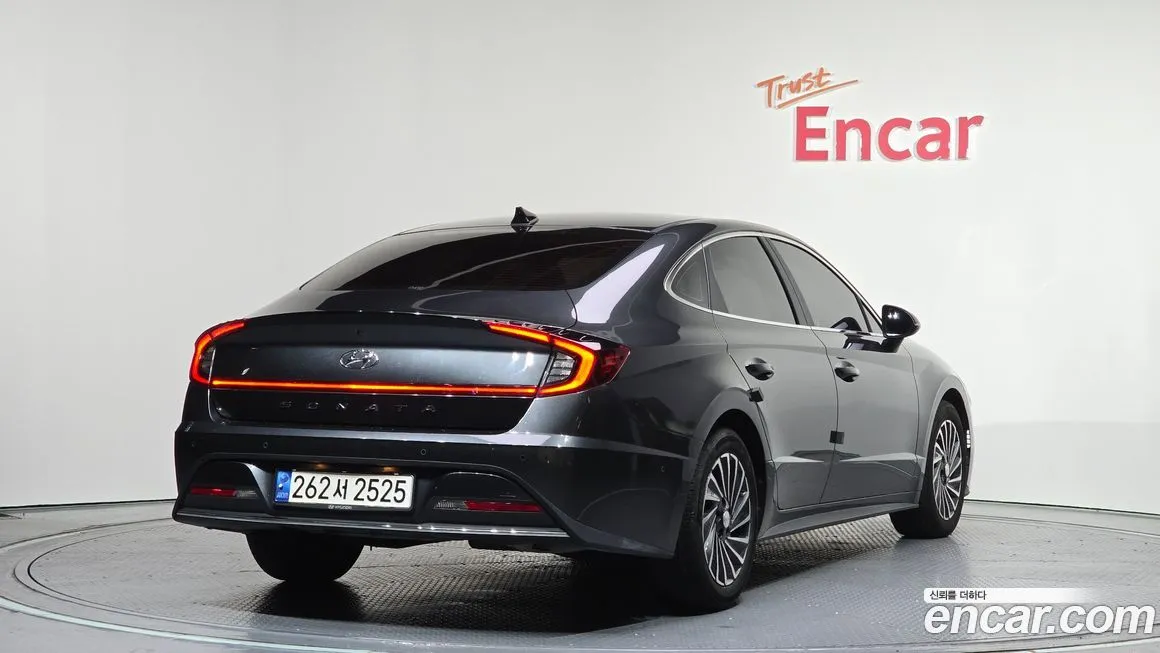Hyundai Sonata 2022 из KR, фото 2
