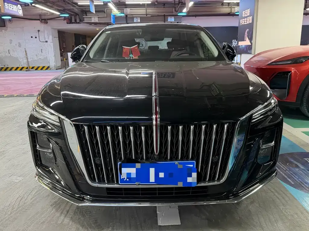 Hongqi H5 — фото 2