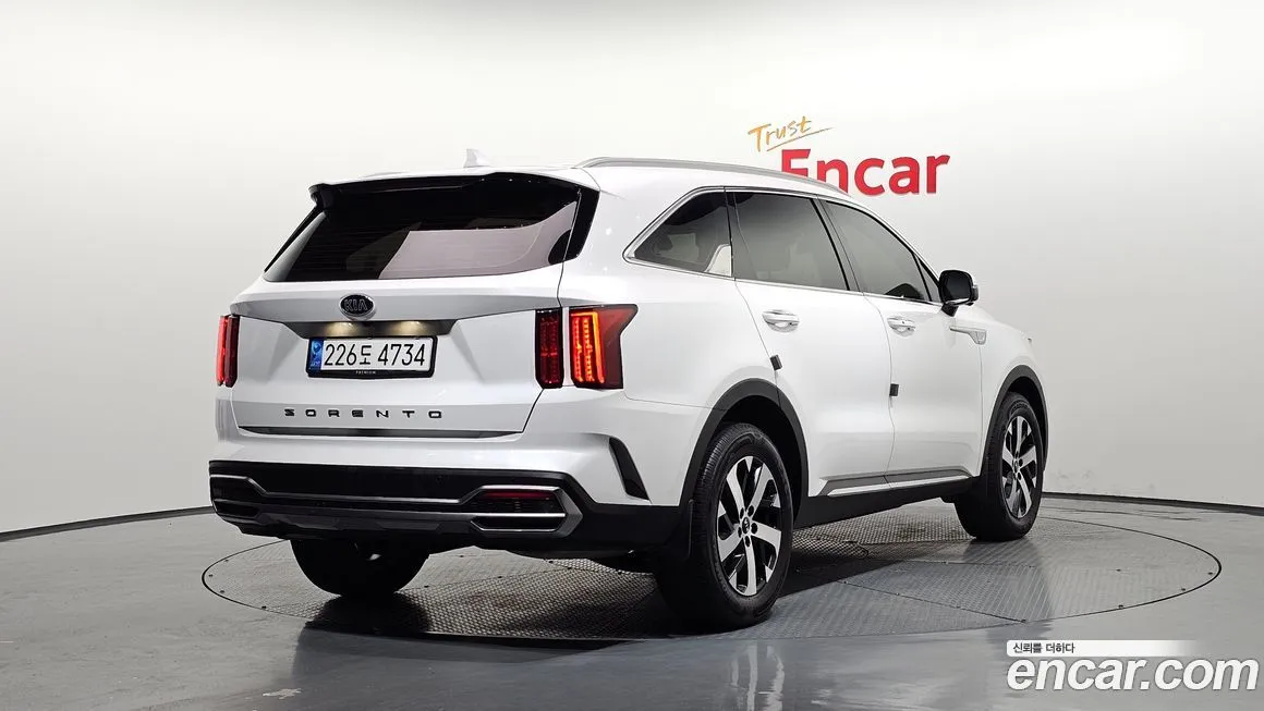 Kia Sorento — фото 2