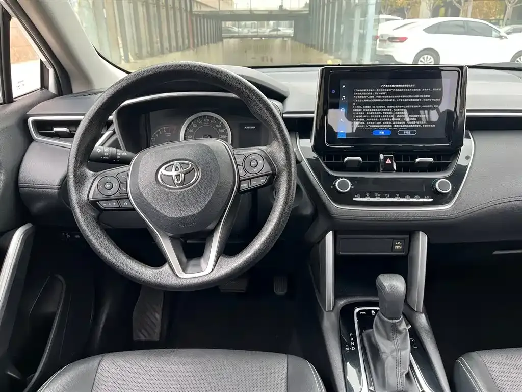 Toyota Frontlander 2022 из CN, фото 10