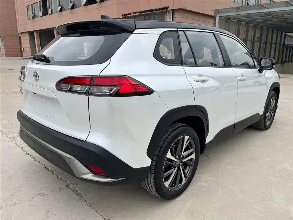 Toyota Frontlander 2022 из CN, фото 6
