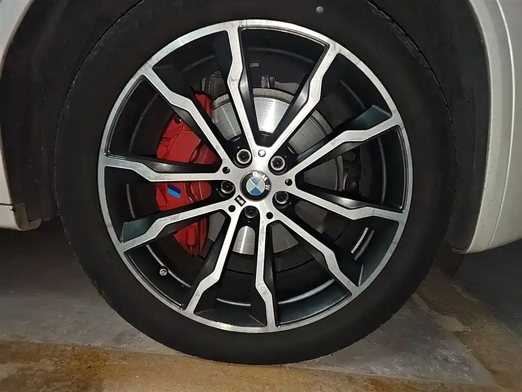 BMW X4 2024 из CN, фото 9