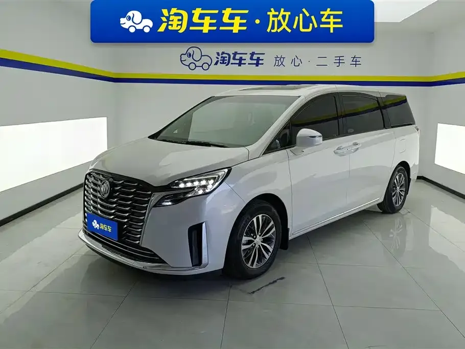 Buick GL8 2023 из CN, фото 1