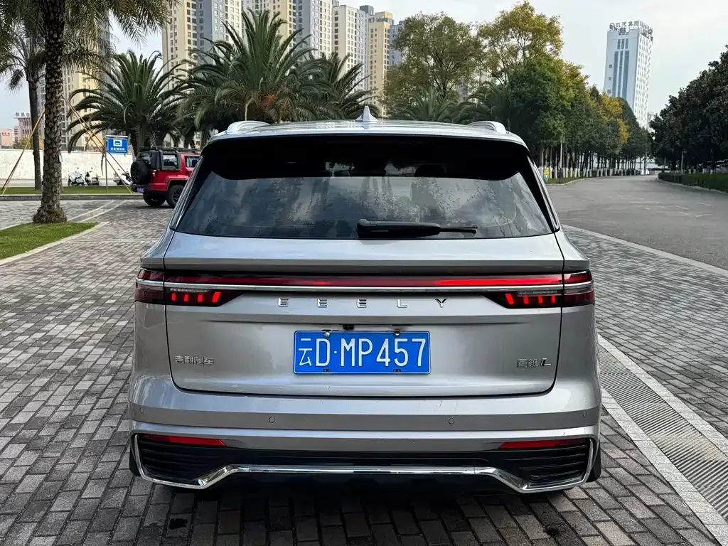 Geely Xingyue L — фото 6