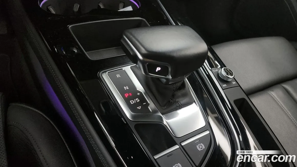 Audi A4 2021 из KR, фото 9