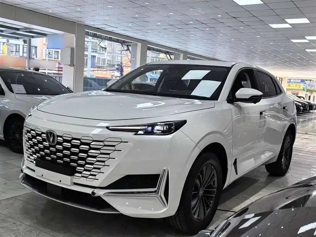 Changan UNI-K 2023 из CN, фото 2