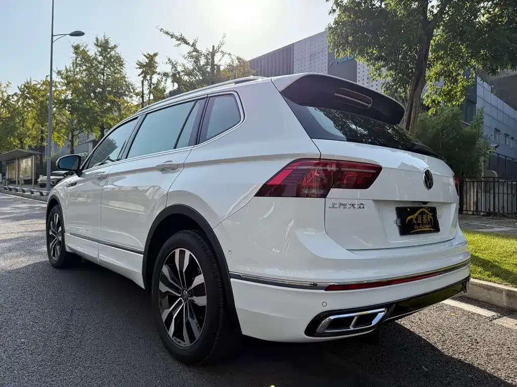 Volkswagen Tiguan L 2023 из CN, фото 6