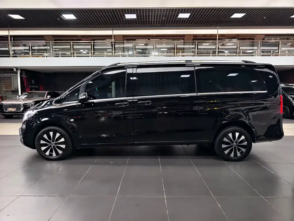 Mercedes-Benz Vito 2023 из CN, фото 4