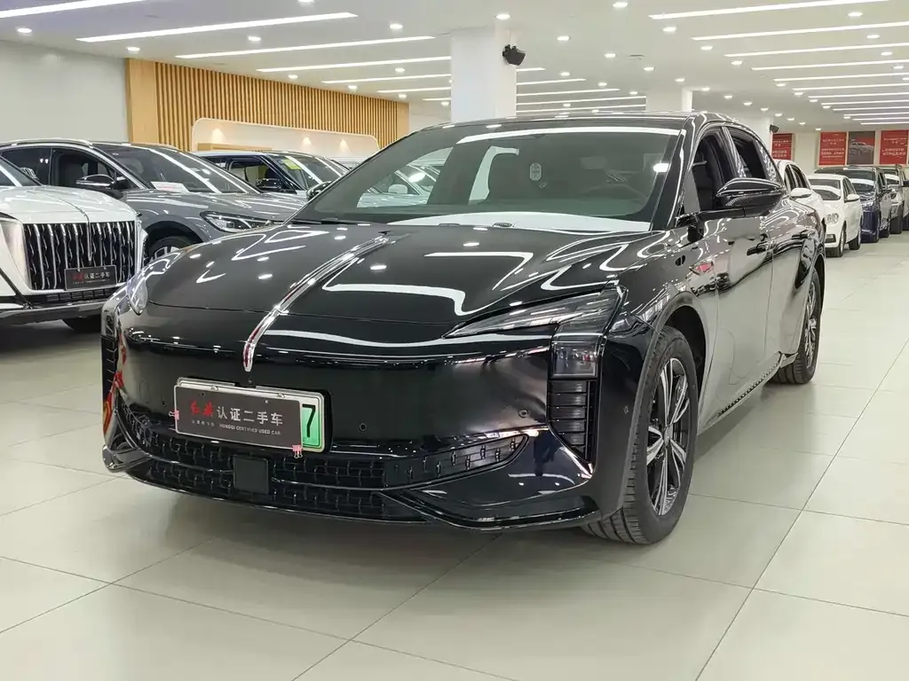 Hongqi EH7 — фото 1
