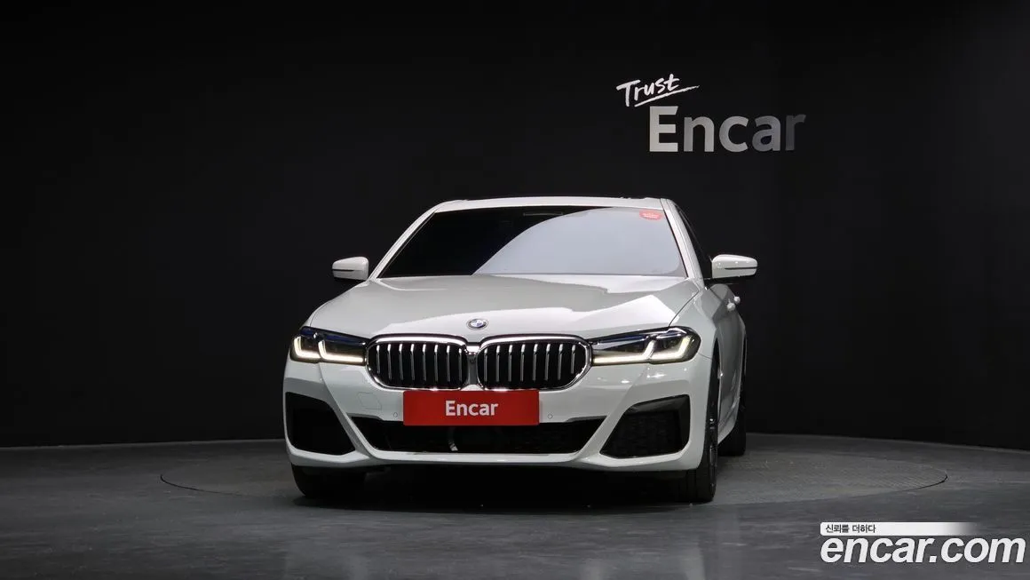 BMW 5-Series 2023 из KR, фото 3