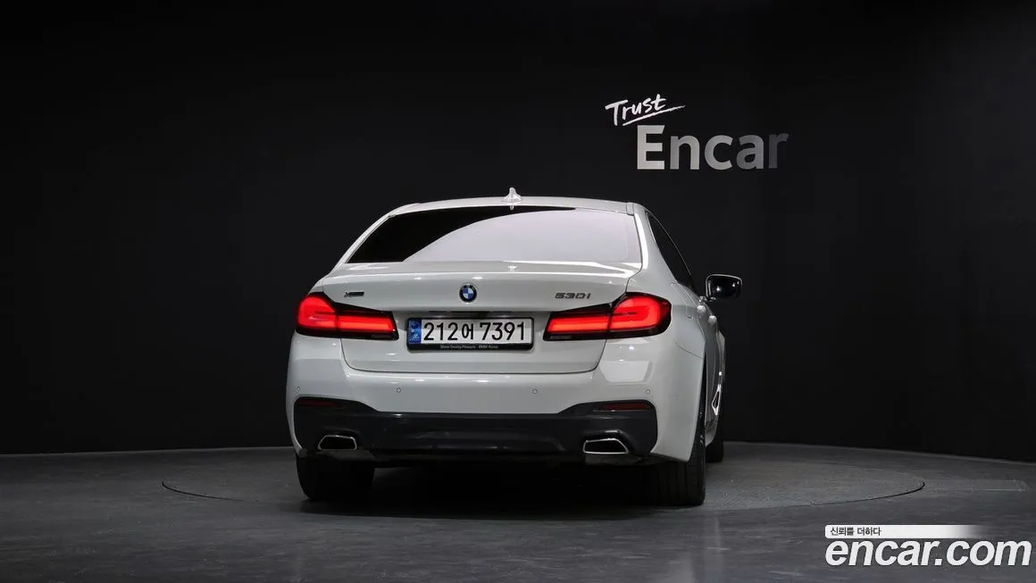 BMW 5-Series 2023 из KR, фото 4