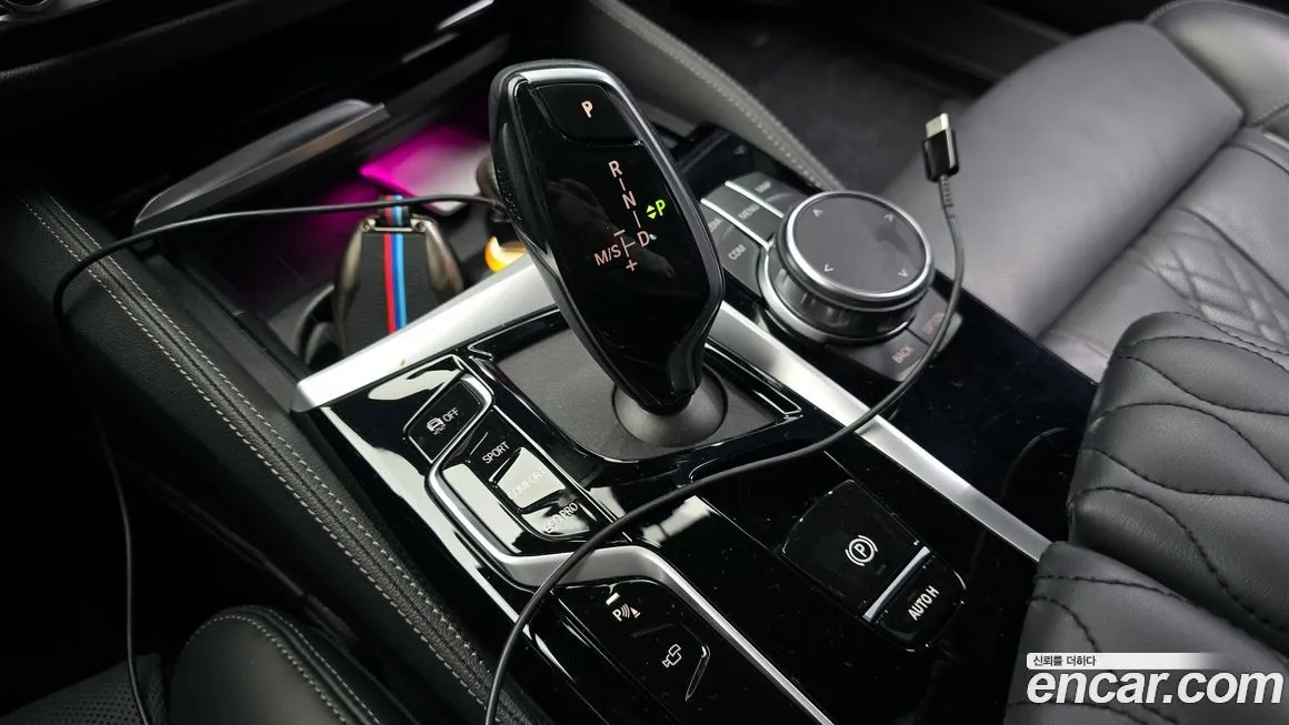 BMW 5-Series 2023 из KR, фото 9