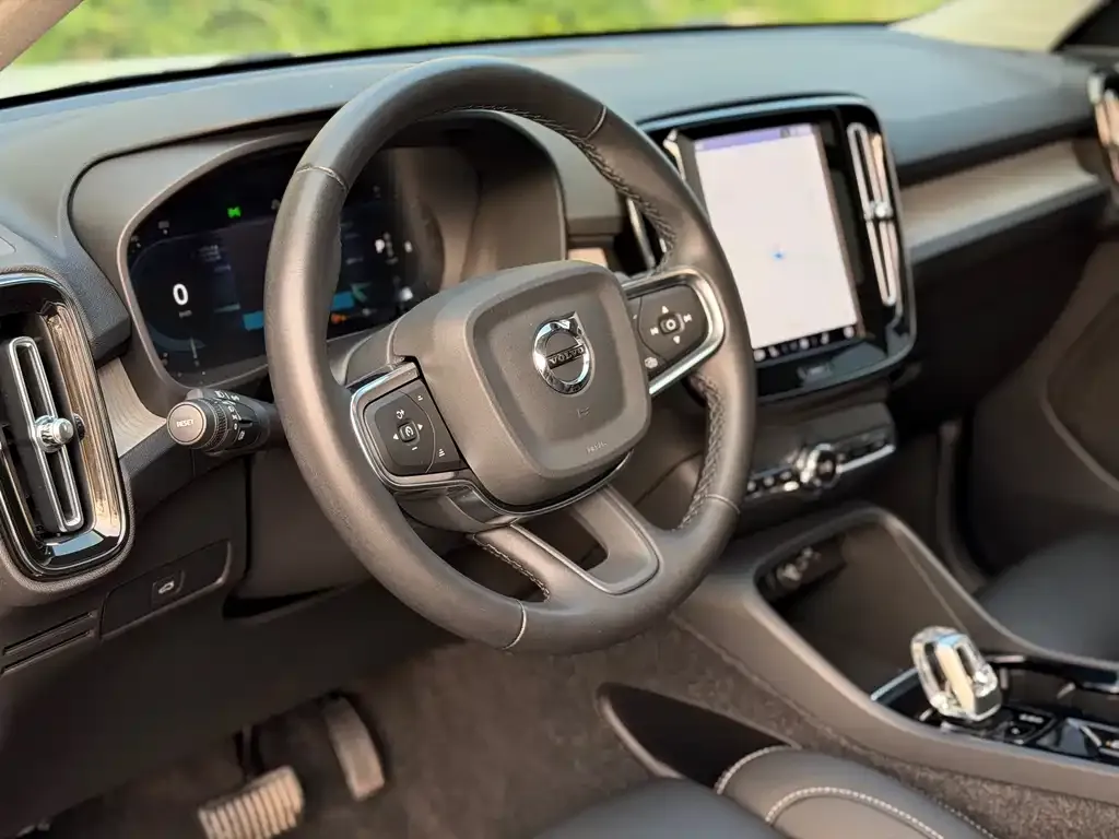 Volvo XC40 2022 из CN, фото 8