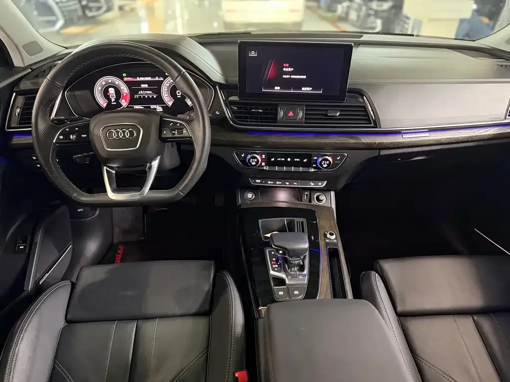 Audi Q5L 2021 из CN, фото 6