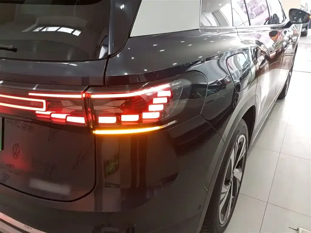 Volkswagen ID.6 Crozz 2024 из CN, фото 8