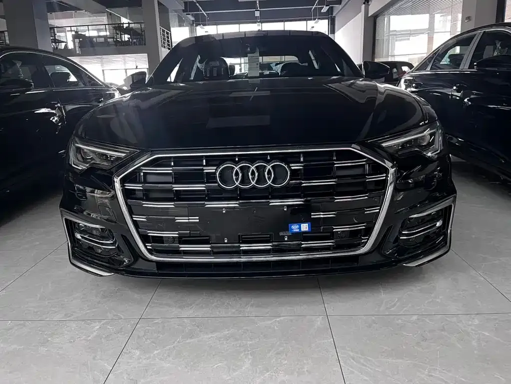 Audi A6L 2024 из CN, фото 2