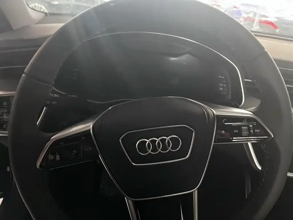 Audi A6L 2024 из CN, фото 8