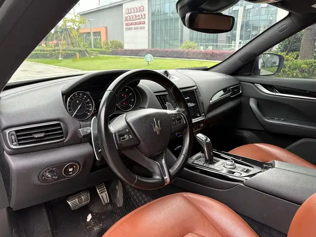 Maserati Levante 2021 из CN, фото 10