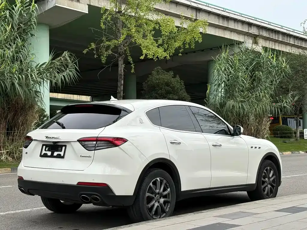 Maserati Levante 2021 из CN, фото 7