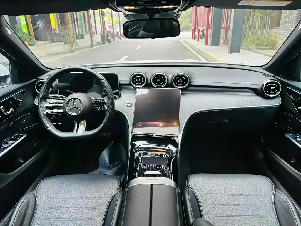 Mercedes-Benz C-Class 2023 из CN, фото 4