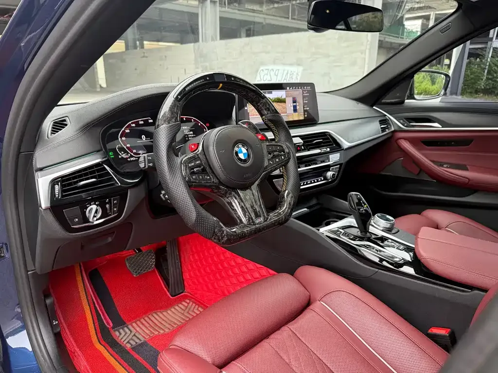 BMW 5 Series 2022 из CN, фото 5