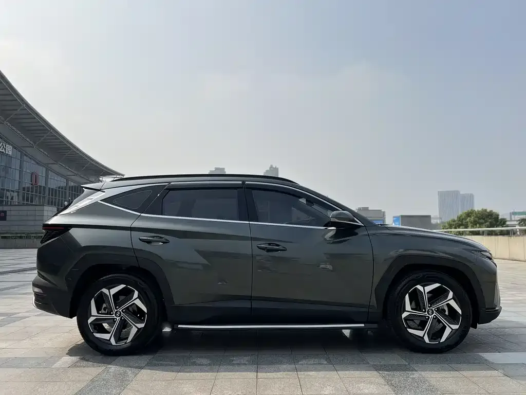 Hyundai Tucson 2022 из CN, фото 8