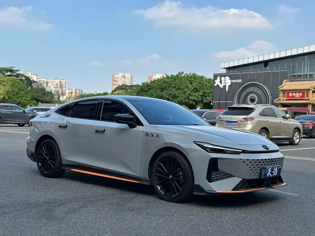 Changan UNI-V 2024 из CN, фото 3