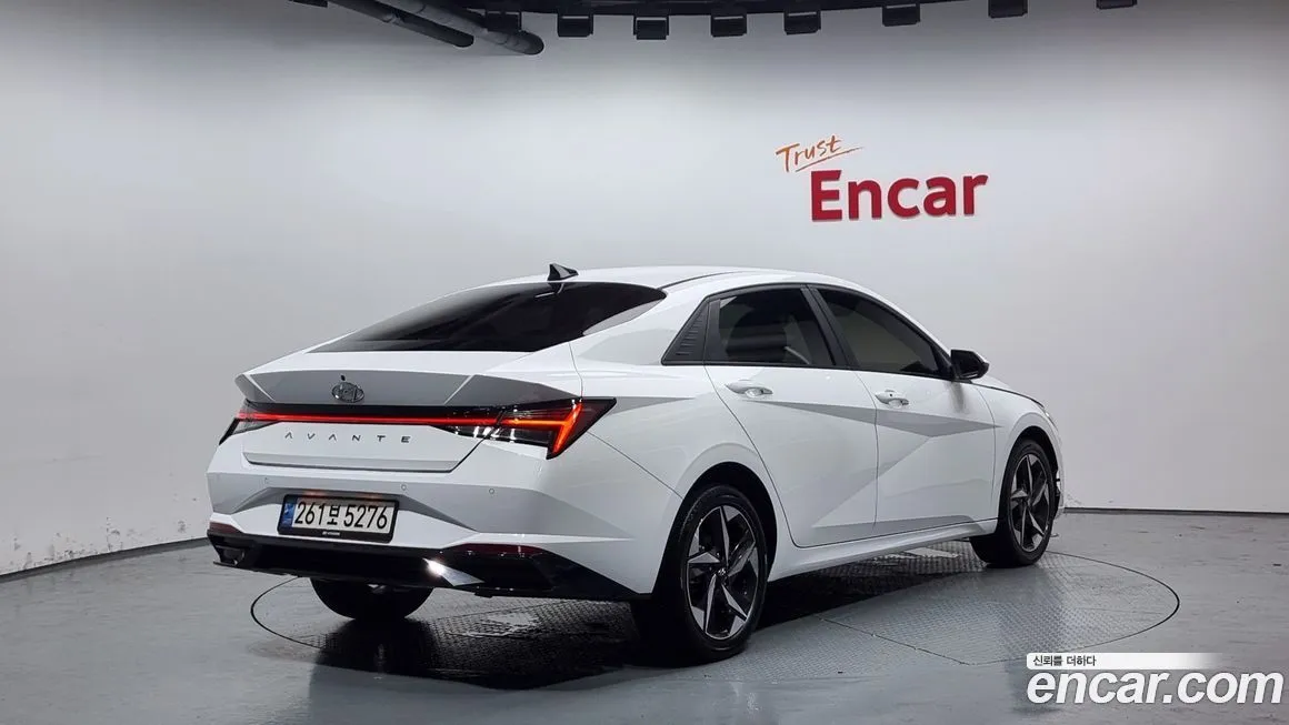 Hyundai AVANTE 2023 из KR, фото 2