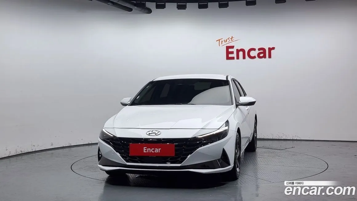 Hyundai AVANTE 2023 из KR, фото 3