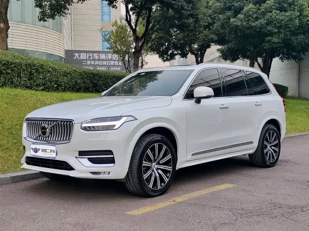Volvo XC90 2021 из CN, фото 1