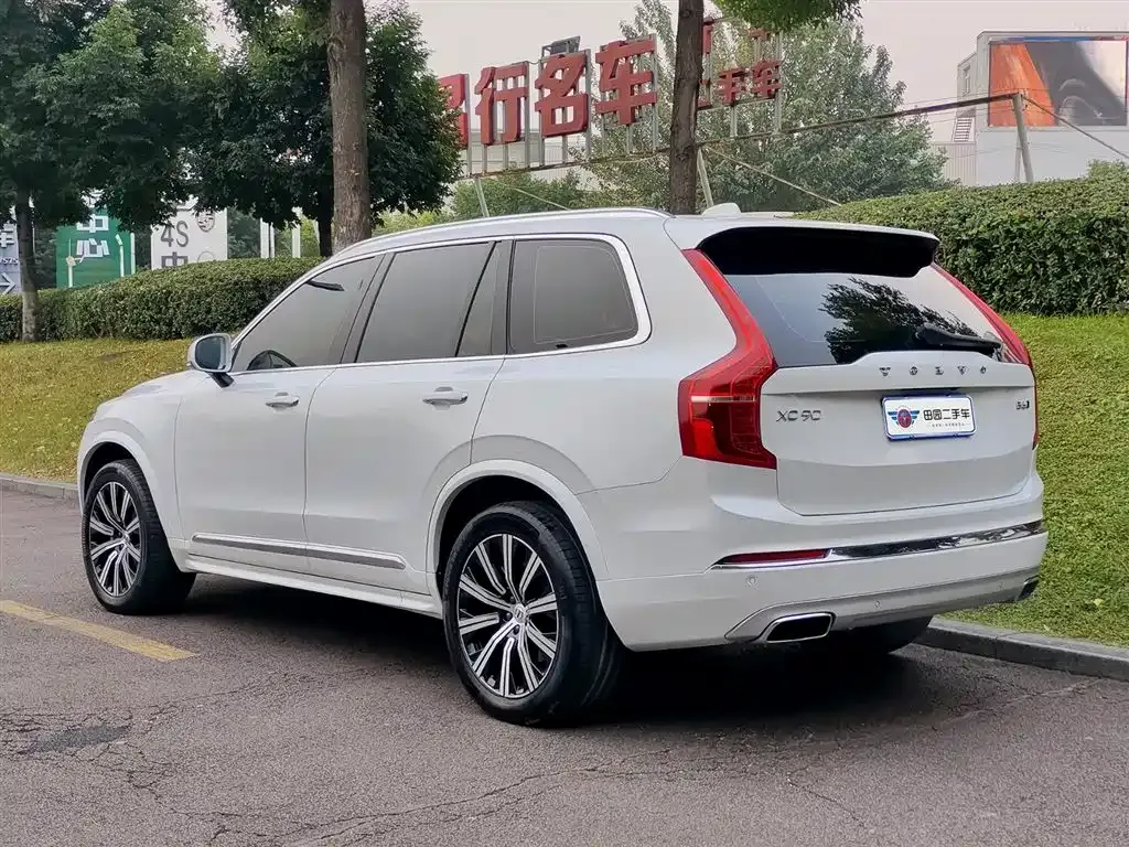 Volvo XC90 2021 из CN, фото 4
