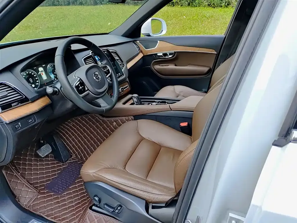 Volvo XC90 2021 из CN, фото 6