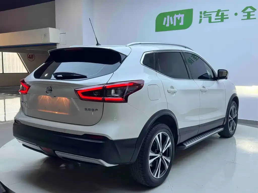 Nissan Qashqai — фото 6