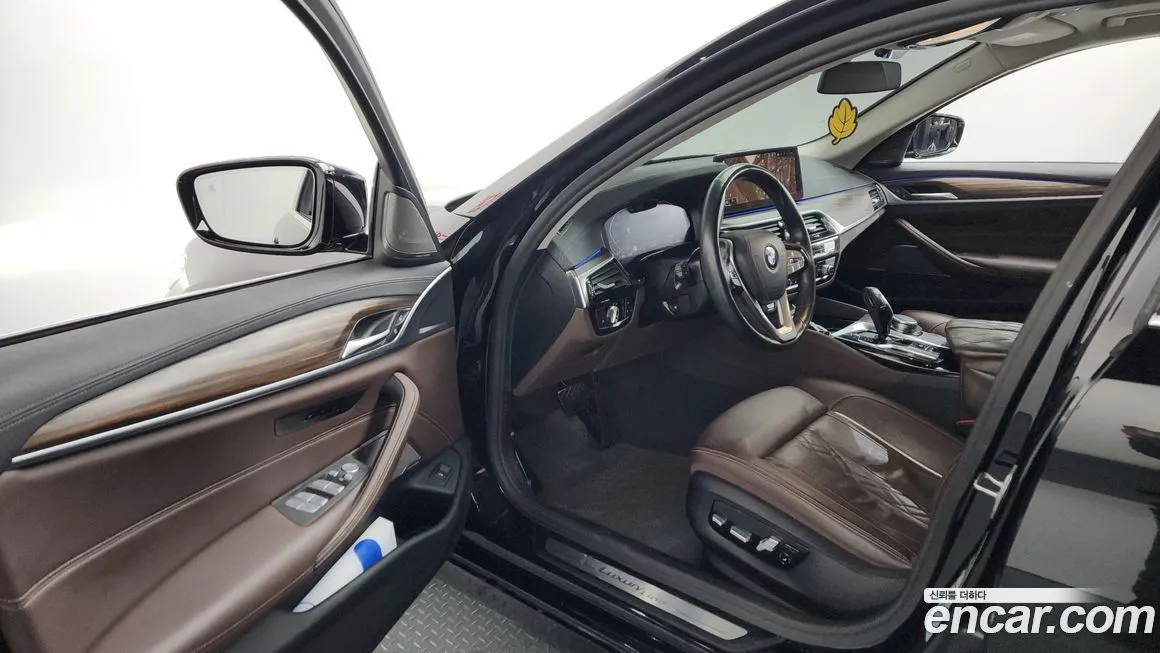 BMW 5-Series 2022 из KR, фото 10