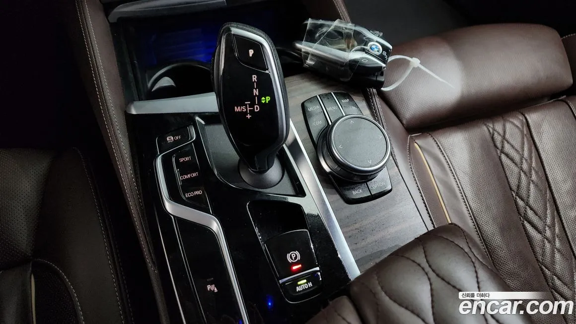 BMW 5-Series 2022 из KR, фото 9