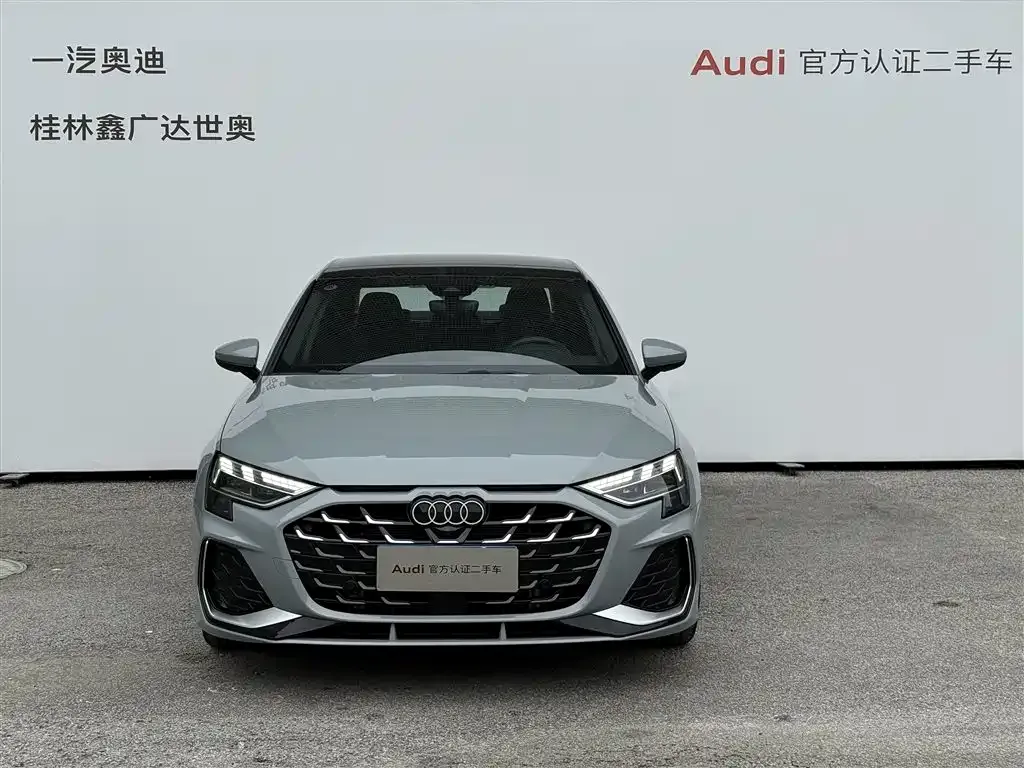 Audi A3 2024 из CN, фото 2