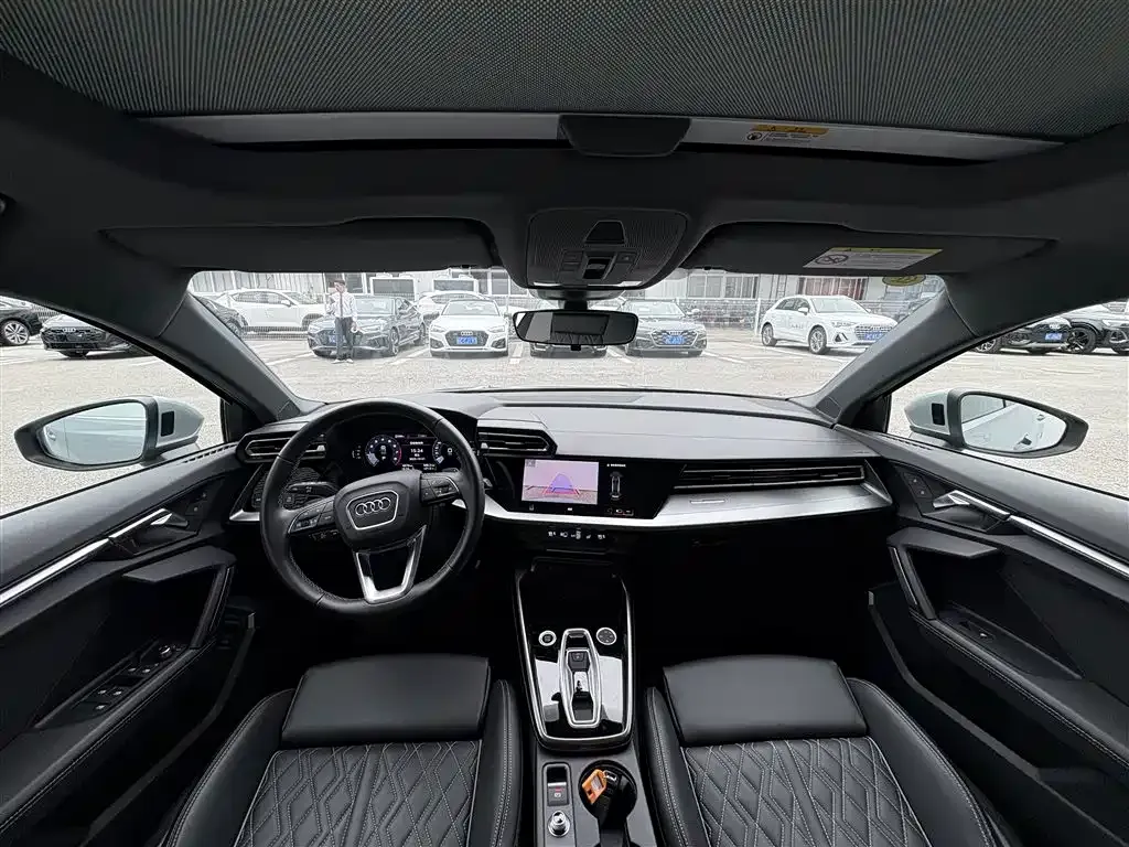 Audi A3 2024 из CN, фото 6