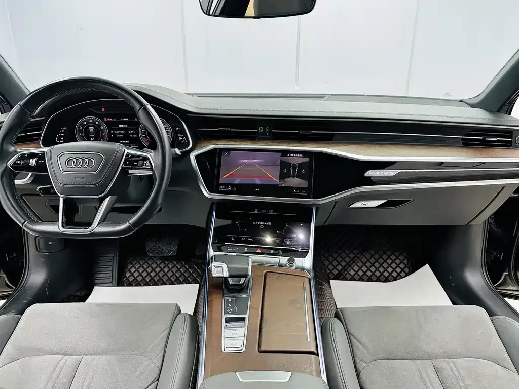 Audi A6L 2023 из CN, фото 8