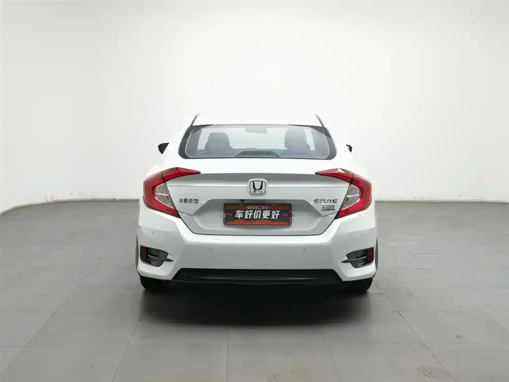 Honda Civic — фото 4